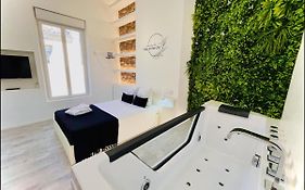 Suite In The City Avec Jacuzzi Privatif - Hyper Centre
